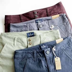 American Eagle Pants size 2 Short